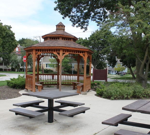 Festival Park Shelter